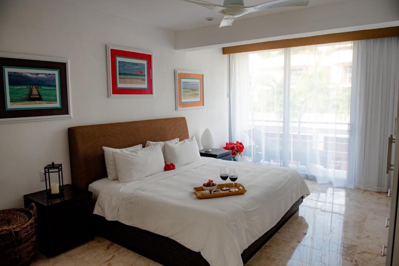 Magia Beachside Condo Playa del Carmen Exteriör bild