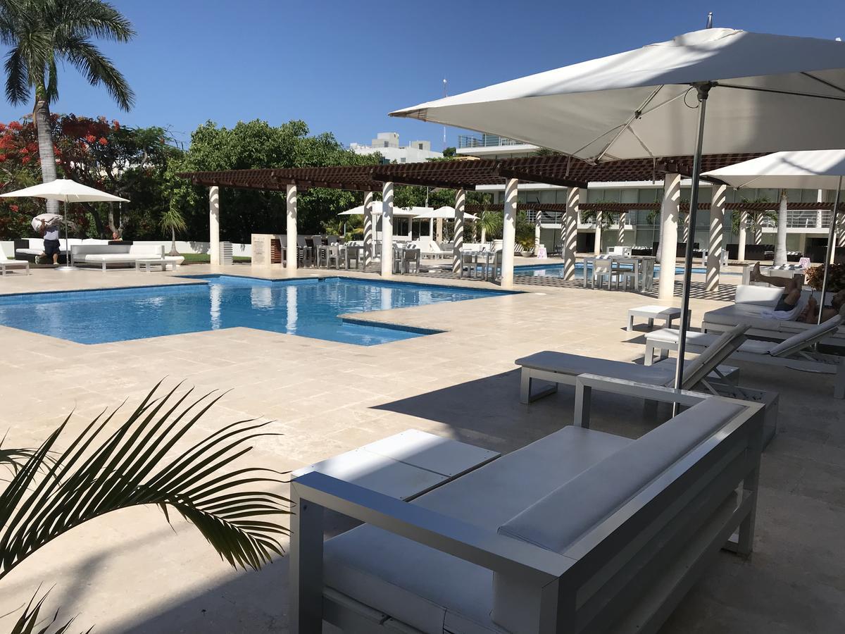 Magia Beachside Condo Playa del Carmen Exteriör bild